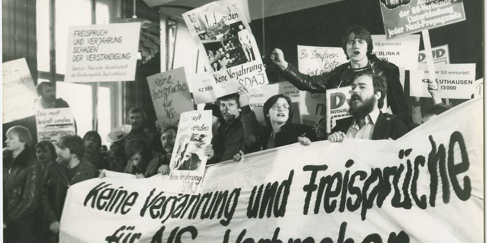Proteste anlässlich des Majdanek-Prozesses in Düsseldorf